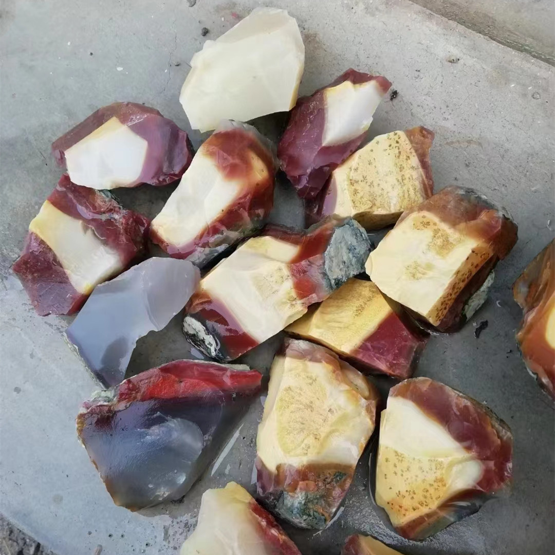 ������觵���ɫԭʯ